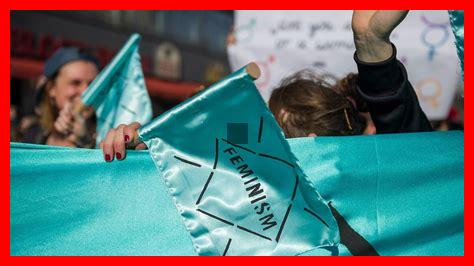 Wie wird der Feminismus in den Medien in Bezug auf Frauen mit Kopftuch thematisiert?