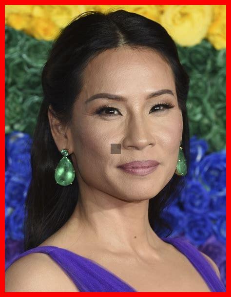 Wie lieben Celebrities lange Kleider auf den roten Teppichen?