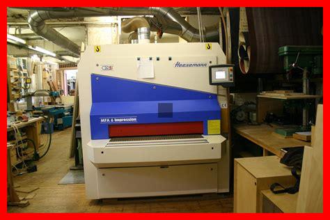 Was sind die Herausforderungen bei der Herstellung handgefertigter Möbel?